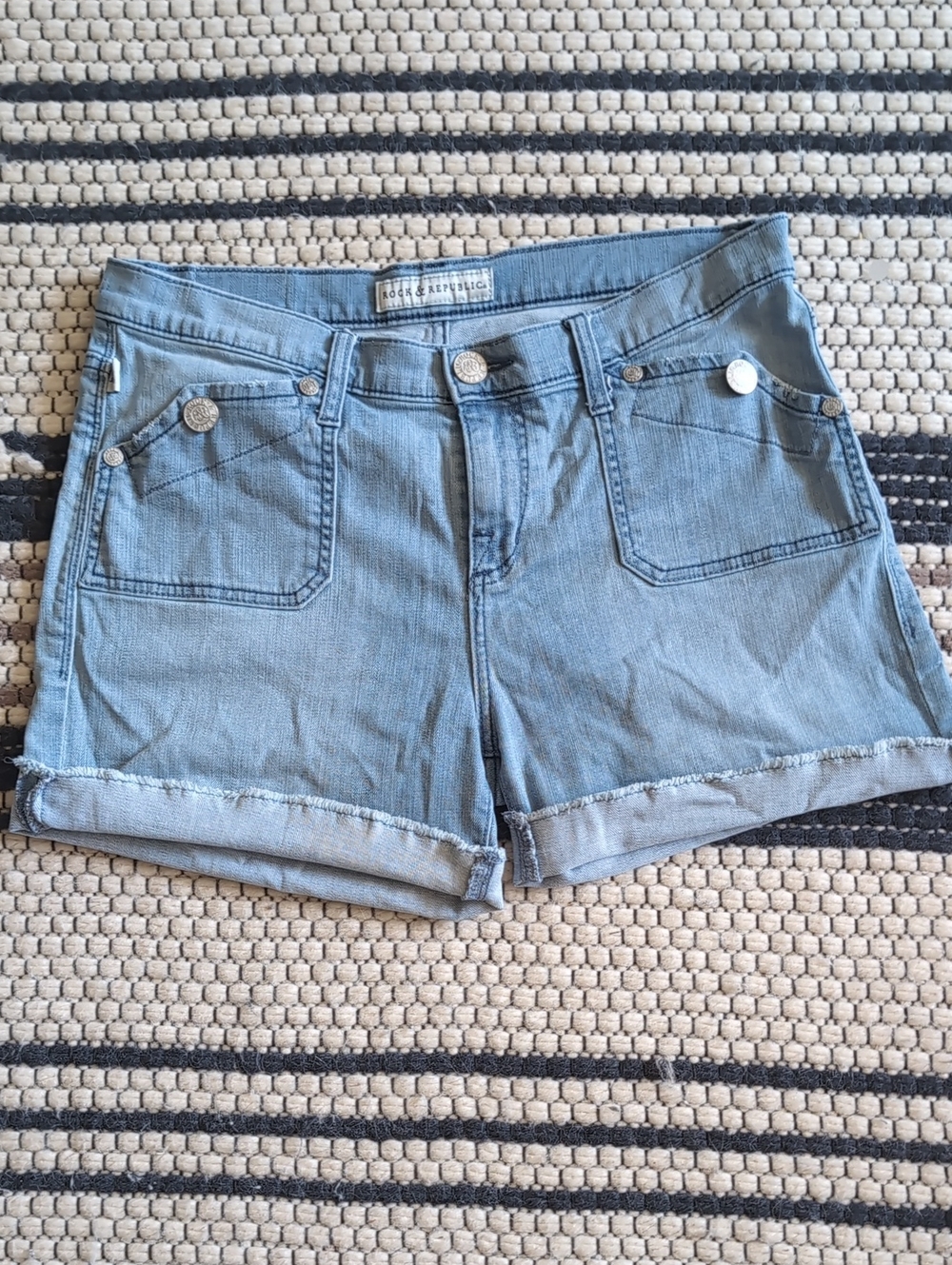 Rock & Republic Blue Denim Women's Stinger Shorts